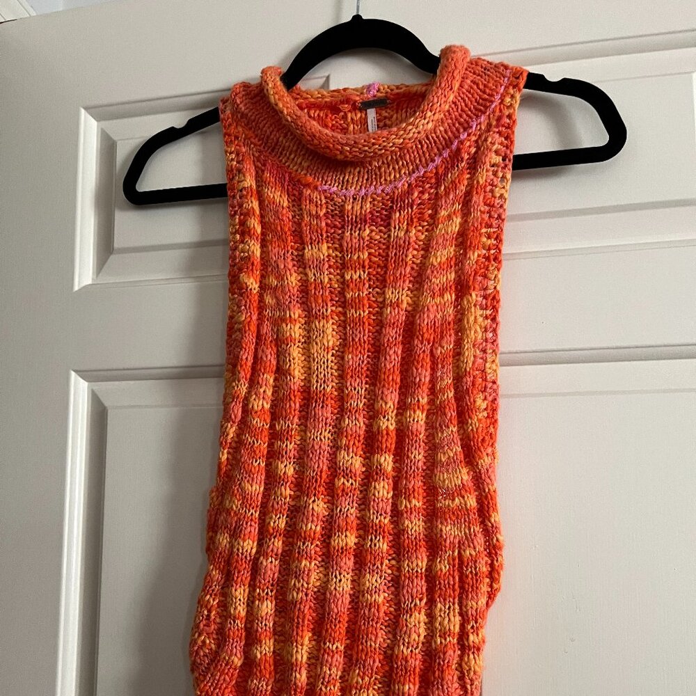 NWT Free People orange knit top XS